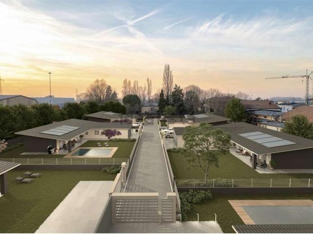 Case e ville in vendita di 200 m² in Via Solimei