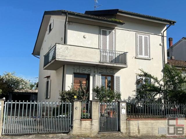 Case e ville in vendita di 200 m² in Via Salaiola, 34