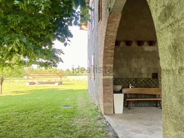 Case e ville in vendita di 200 m² in Via Roma