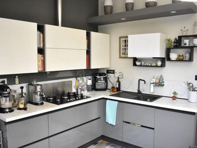 Case e ville in vendita di 200 m² in Viale Vittorio Falzoni Gallerani