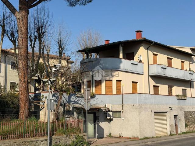 Case e ville in vendita di 200 m² in Viale XX Settembre, 2
