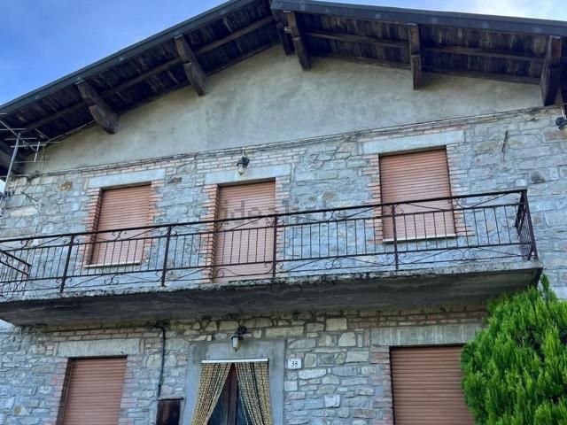 Case e ville in vendita di 200 m² in Borgo tra le Mura