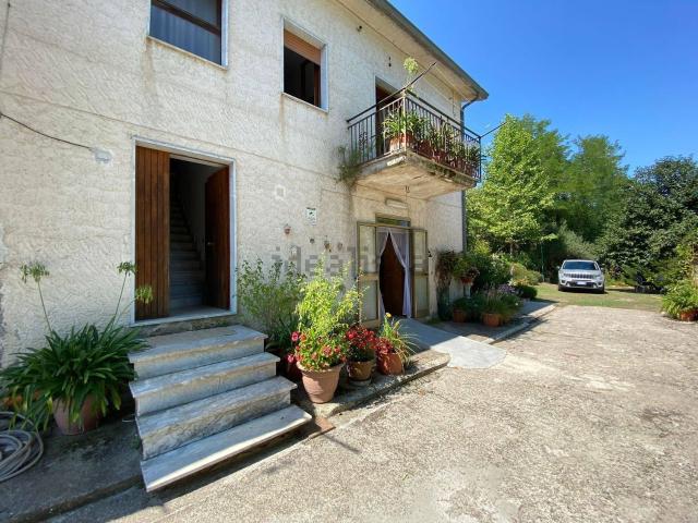 Case e ville in vendita di 200 m² in Contrada Tufariello