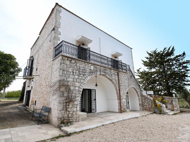 Case e ville in vendita di 200 m² in Contrada Carluccio