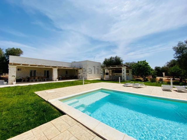 Case e ville in vendita di 200 m² in Contrada polinisso