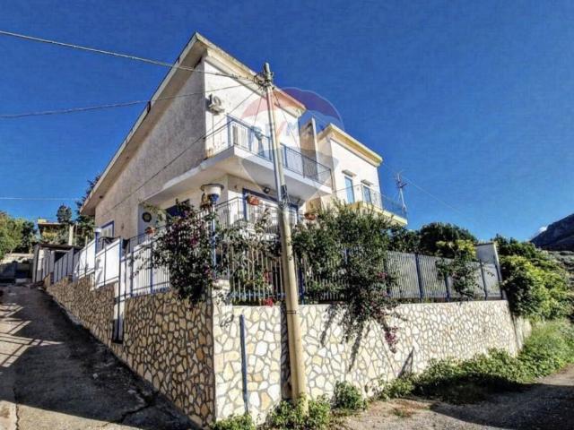Case e ville in vendita di 200 m² in Contrada Sant&apos Onofrio