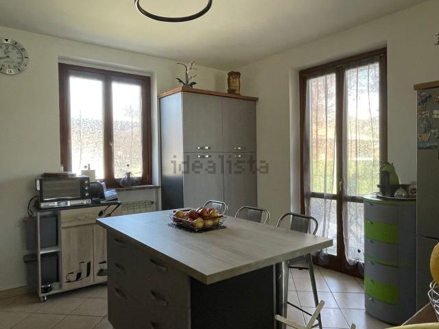 Case e ville in vendita di 200 m² in Località Bergamino, 4
