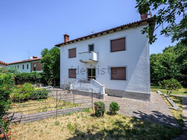 Case e ville in vendita di 200 m² in Località Malchina, 47