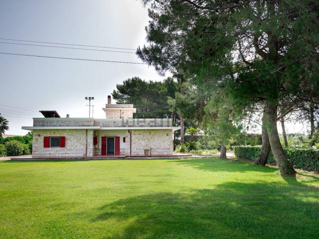Case e ville in vendita di 200 m² in Strada Provinciale Manduria Oria