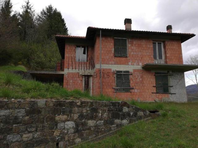 Case e ville in vendita di 200 m² in Strada Provinciale San Pietro Vara
