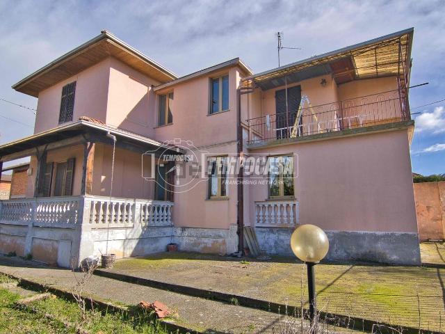 Case e ville in vendita di 202 m²