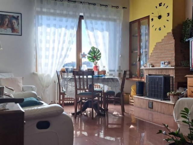 Case e ville in vendita di 202 m²