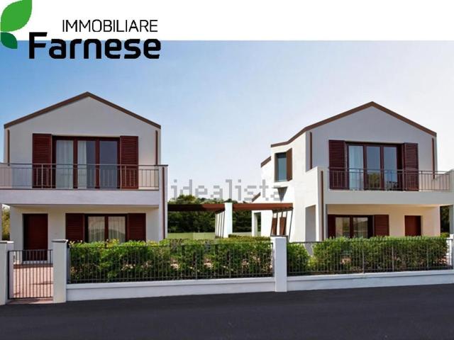 Case e ville in vendita di 203 m²