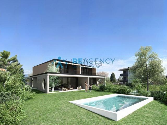 Case e ville in vendita di 204 m²