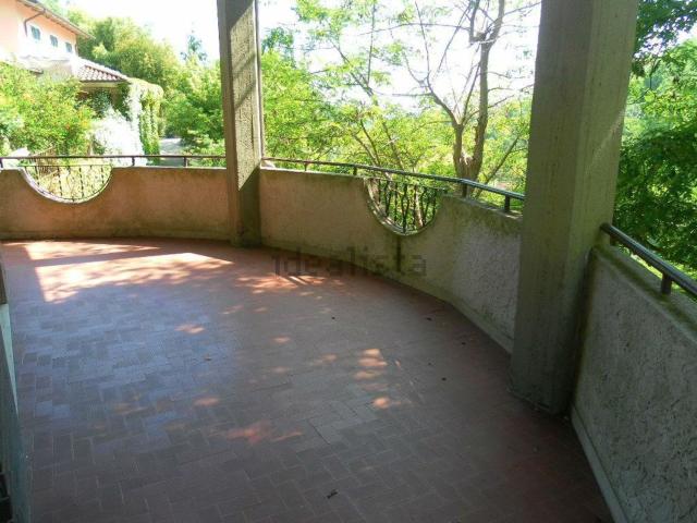 Case e ville in vendita di 205 m²