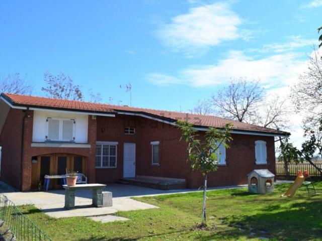 Case e ville in vendita di 205 m² in Via Saluzzo