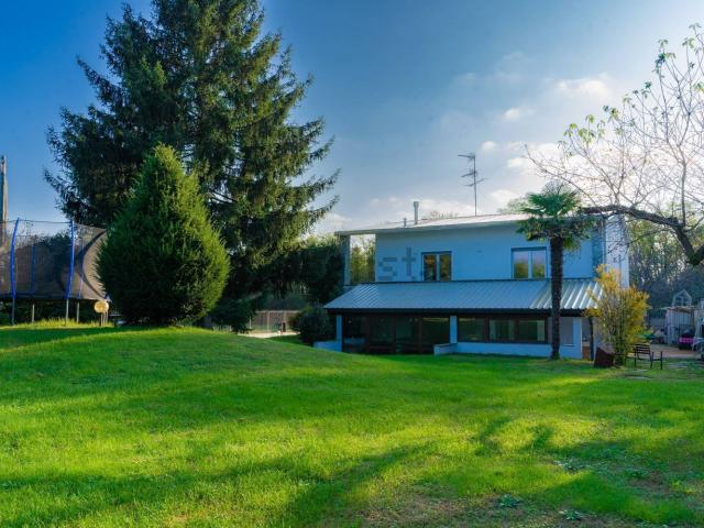 Case e ville in vendita di 205 m² in Viale della Repubblica