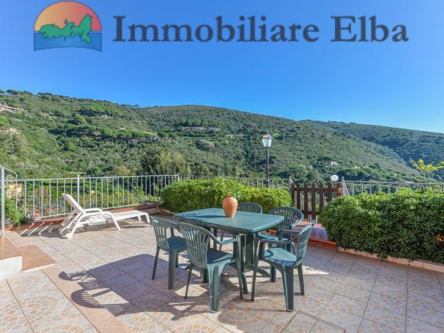 Case e ville in vendita di 205 m² in Località Trappola