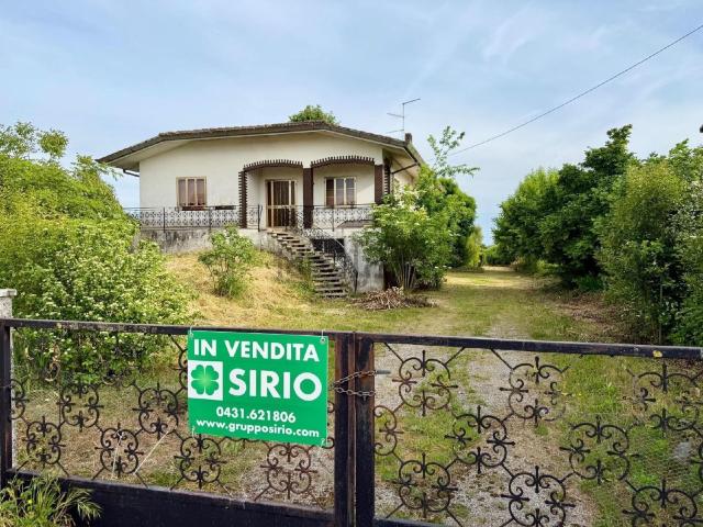 Case e ville in vendita di 206 m²