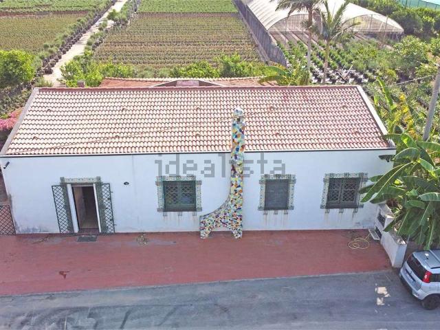 Case e ville in vendita di 206 m²