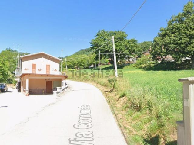 Case e ville in vendita di 208 m² in Via Comunale