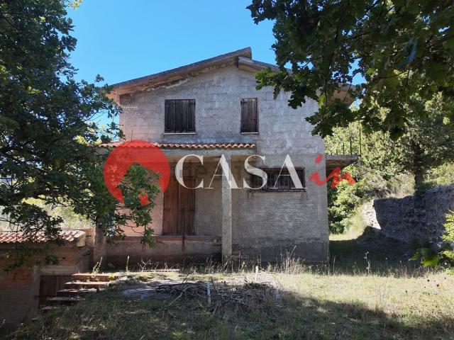 Case e ville in vendita di 208 m² in Contrada Marzana