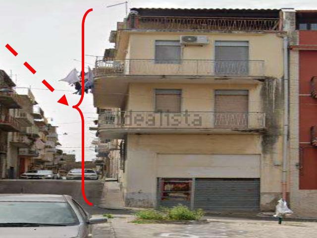 Case e ville in vendita di 209 m² in Largo Mario Rapisardi