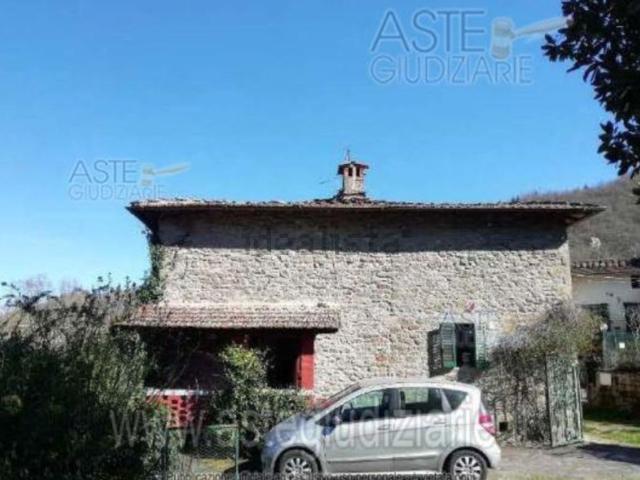 Case e ville in vendita di 209 m² in Località Spalanni