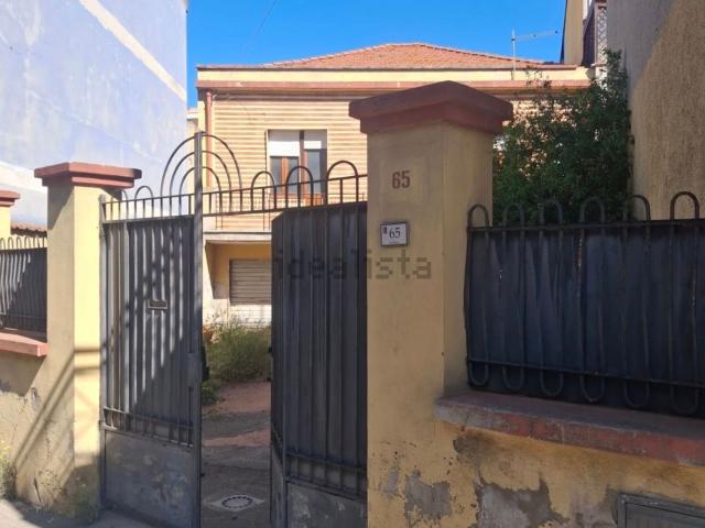 Case e ville in vendita di 210 m²