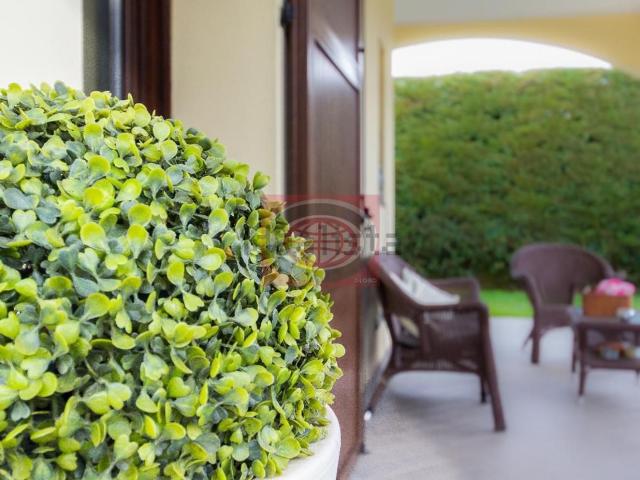 Case e ville in vendita di 210 m²