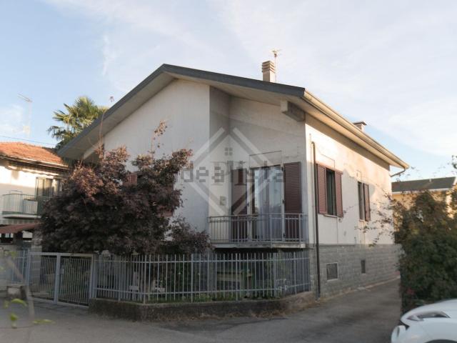 Case e ville in vendita di 210 m²