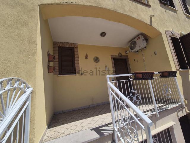 Case e ville in vendita di 210 m² in Via Egeo