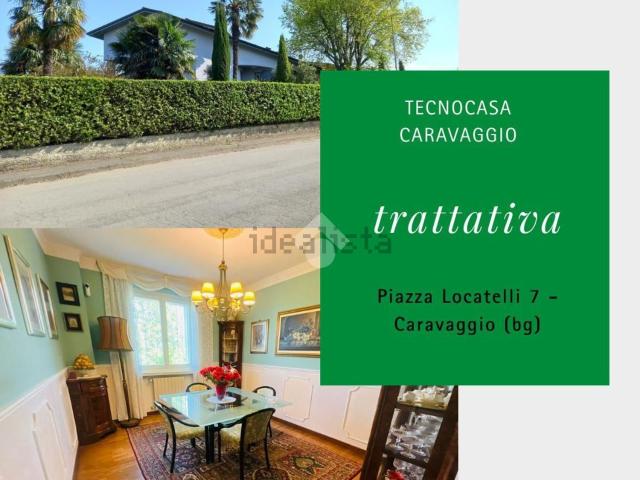 Case e ville in vendita di 210 m² in Via Europa Unita, 19