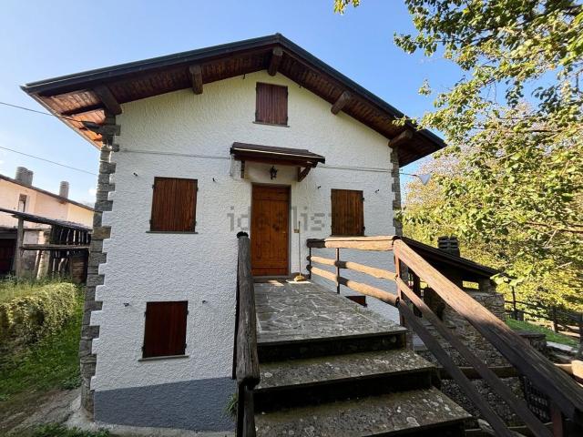 Case e ville in vendita di 210 m² in Località Caselle