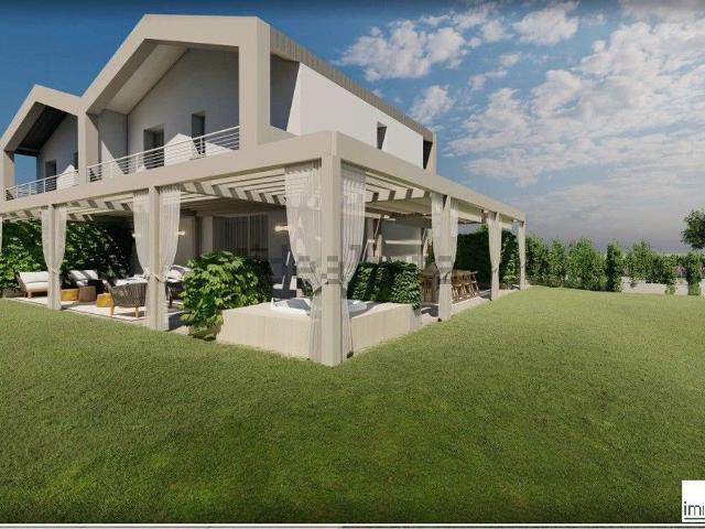 Case e ville in vendita di 210 m² in Strada Comunale Montalti di San Carlo, 9