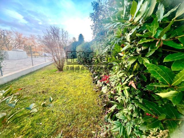 Case e ville in vendita di 212 m² in Via Castellana, 43