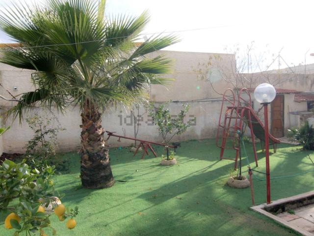 Case e ville in vendita di 212 m² in Via B. Pasquini, 19