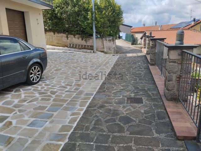 Case e ville in vendita di 213 m² in Via Carmine