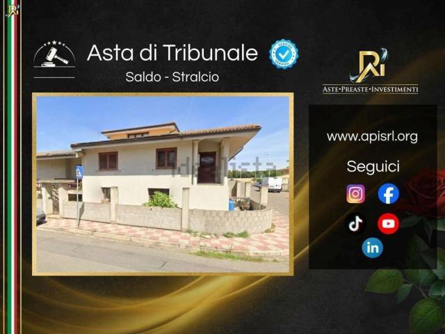 Case e ville in vendita di 213 m² in Via de Gasperi, 15
