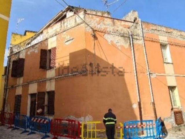 Case e ville in vendita di 214 m² in Via Amedeo, 9