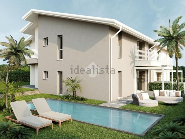Case e ville in vendita di 215 m² in Via Tordara