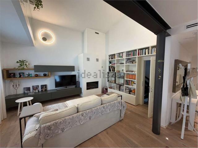 Case e ville in vendita di 340 m²