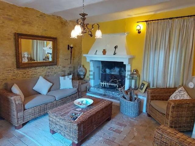 Case e ville in vendita di 215 m² in Contrada San Iorio