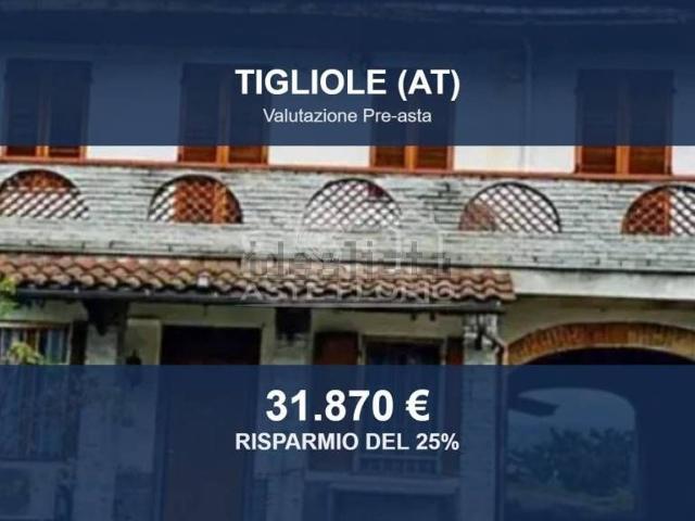 Case e ville in vendita di 215 m² in Strada Valperosa