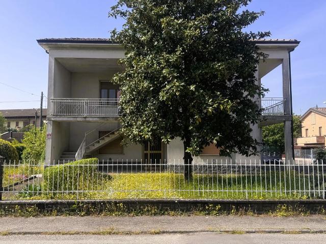 Case e ville in vendita di 216 m² in Via al Serraglio, 18