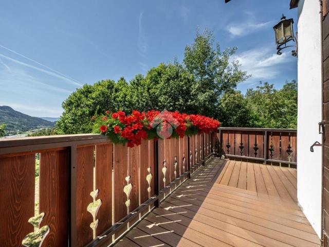 Case e ville in vendita di 216 m² in Frazione Sternigo, 15