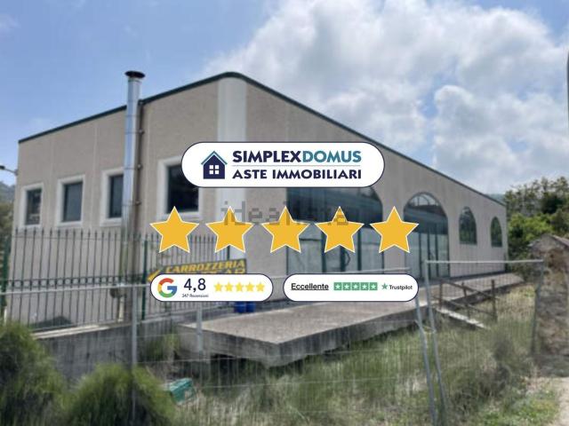 Case e ville in vendita di 216 m² in Strada Provinciale Val Tesino
