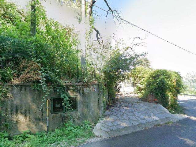 Case e ville in vendita di 218 m² in Via Stazione