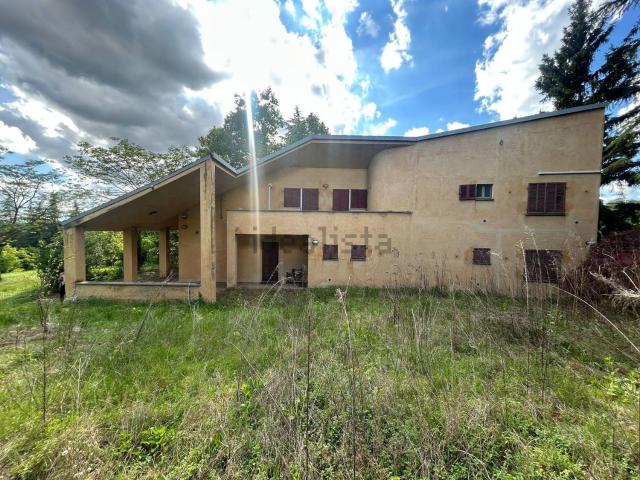 Case e ville in vendita di 220 m²
