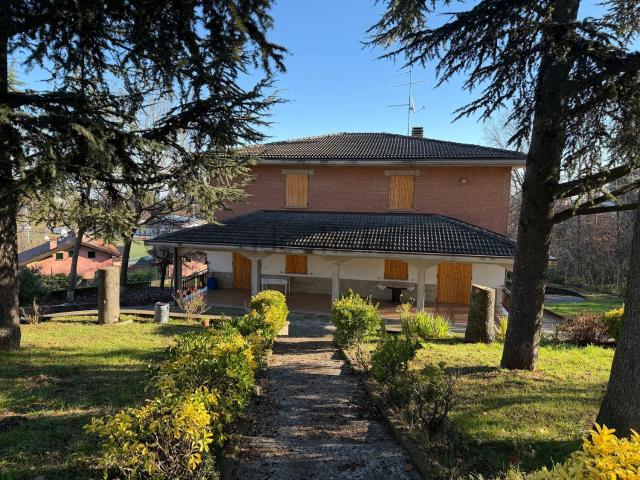 Case e ville in vendita di 220 m²
